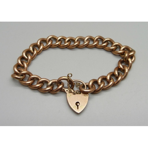 982 - A 9ct gold bracelet, 14.8g