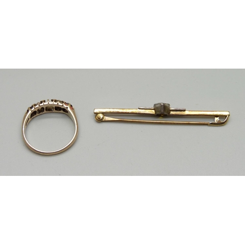 984 - A 9ct gold ring lacking one stone and a 9ct gold brooch, 4.1g, ring size N