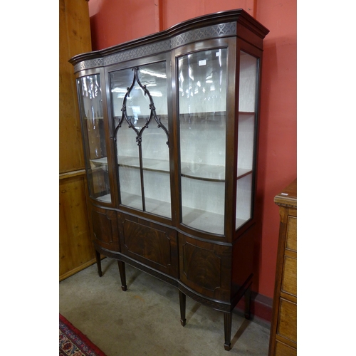 39 - An Edward VII mahogany display cabinet