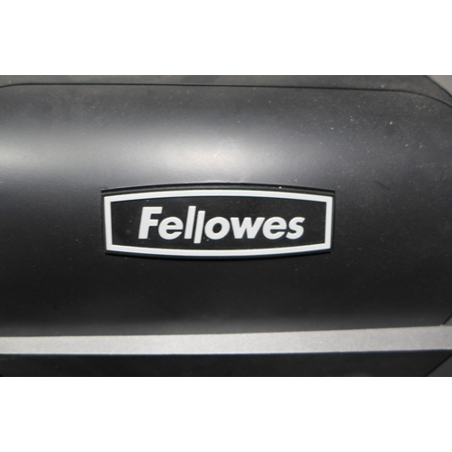 3090 - Fellowes 125Ci shredder * this lot is subject to VAT