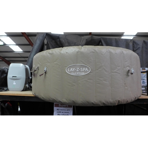 3115 - Lay-Z-Spa Inflatable Hot Tub - (Punctured) - original RRP £333.33 + VAT (297-9) *This lot is subject... 