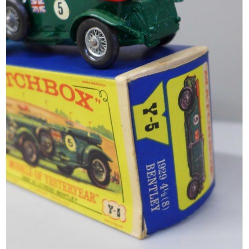 629 - A Corgi Toys 1123 Circus Chipperfields animal cage and Matchbox 1929 Bentley