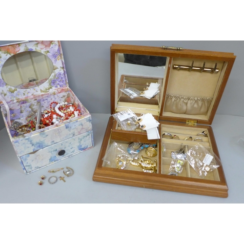 699 - Two boxes of costume jewellery including gold items