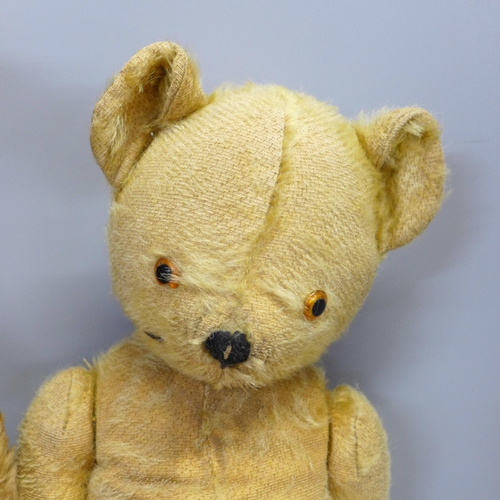 758 - Three vintage Teddy bears