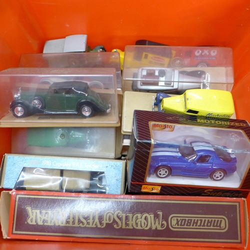 764 - A quantity of Matchbox and Lledo Days Gone model vehicles