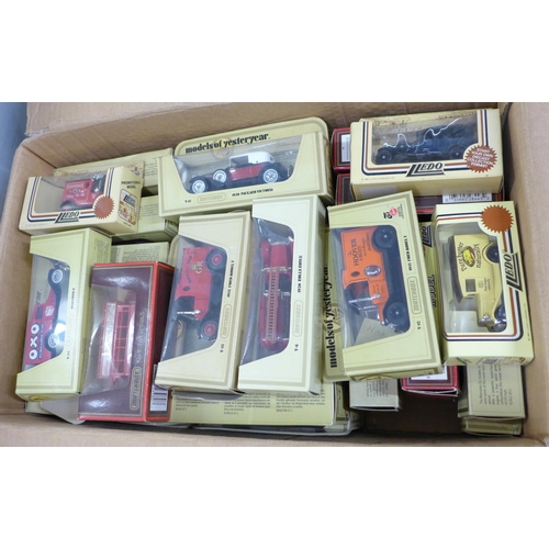 773 - A quantity of Matchbox and Lledo Days Gone model vehicles