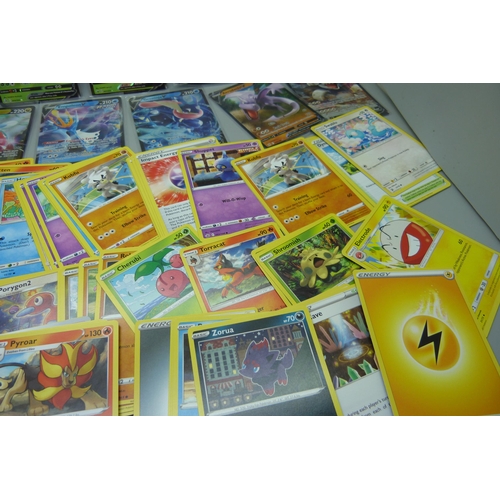 813 - 110 Pokemon cards including 11 Holographic V cards