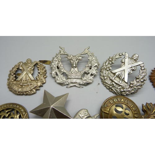 863 - A collection of cap badges, mainly Scottish and Irish regiments