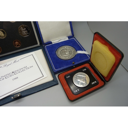 881 - A silver proof crown, a 1988 Royal Mint decimal coin set, a Lucitania medallion, etc.