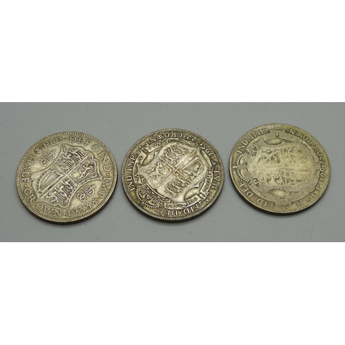 937 - Three silver half crowns, 1920, 1922 and 1933, 41.3g