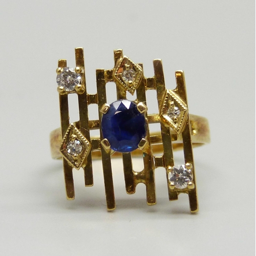 947 - An 18ct gold, diamond and sapphire dress ring, 5.9g, R