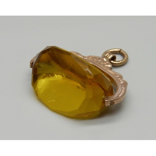 949 - A large hallmarked 9ct gold swivel fob, 3.5cm wide