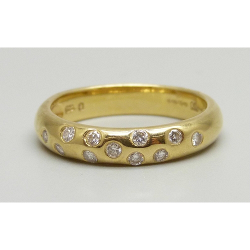 963 - An 18ct gold and diamond ring, 4.8g, P/Q