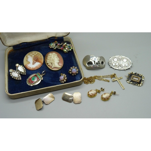 968 - Jewellery including a silver elephant brooch, a Victorian silver brooch, yellow metal mourning brooc... 