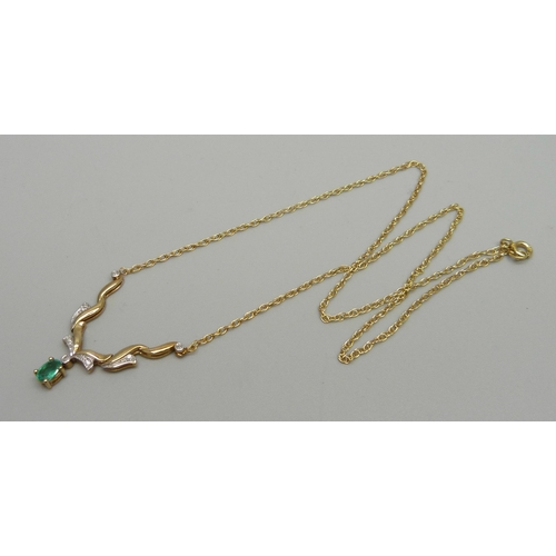 999 - A 9ct gold, emerald and diamond necklace, 3.5g