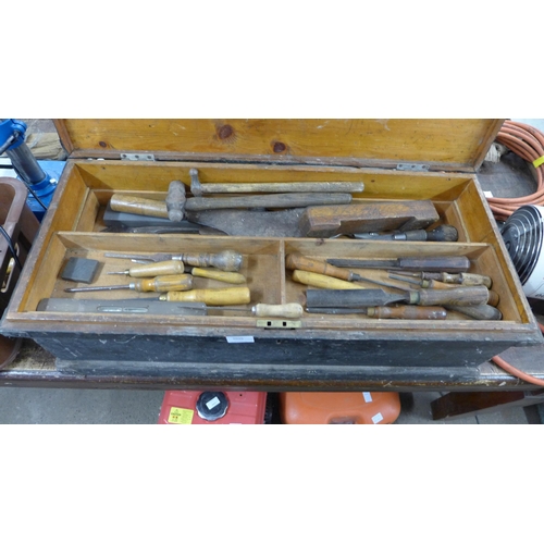 2025 - A carpenter's tool box including woodworking tools