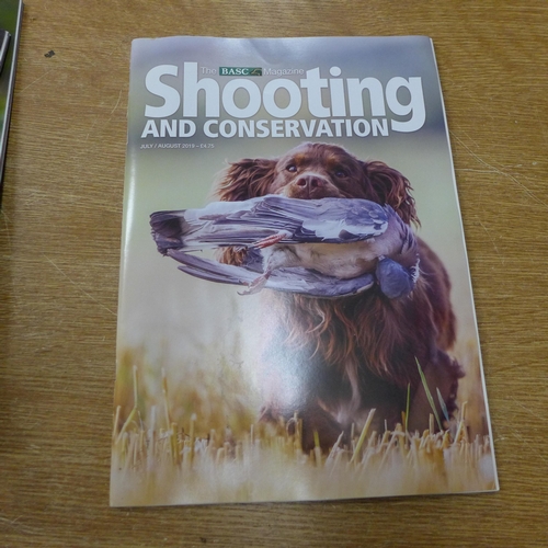 2061 - Shooting magazines