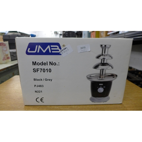 2070 - A JMB chocolate fountain, boxed & unused