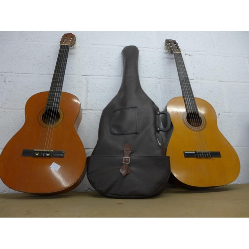 2097 - 3 Acoustic guitars