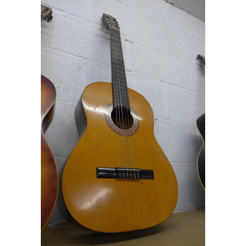 2097 - 3 Acoustic guitars