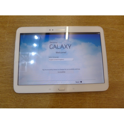 2136 - A Samsung Galaxy Tab 3 tablet with charger - W