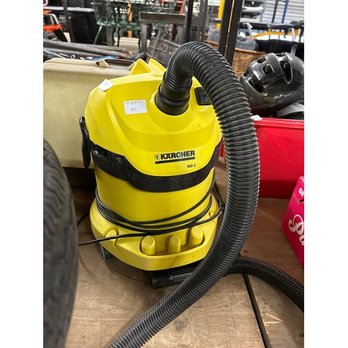 Karcher WD2 Wet and Dry Vacuum
