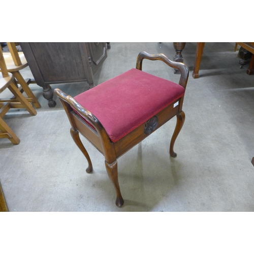 171 - An Edward VII mahogany piano stool