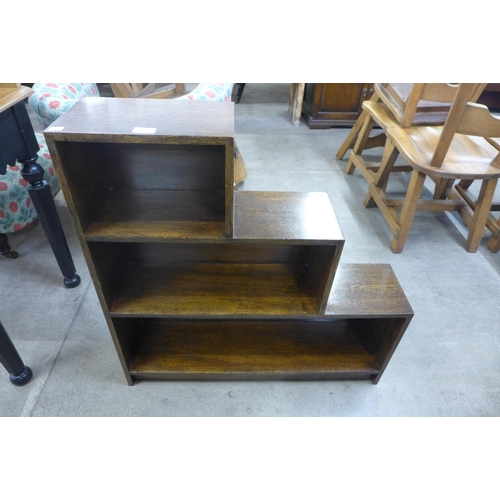 172 - An Art Deco oak open bookcase