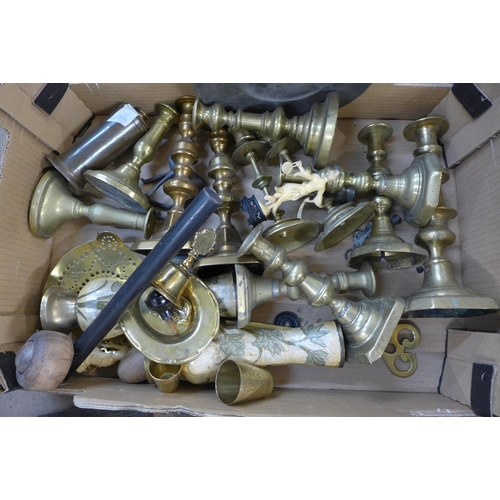 274 - Assorted brass candlesticks, a pair of vases, etc.