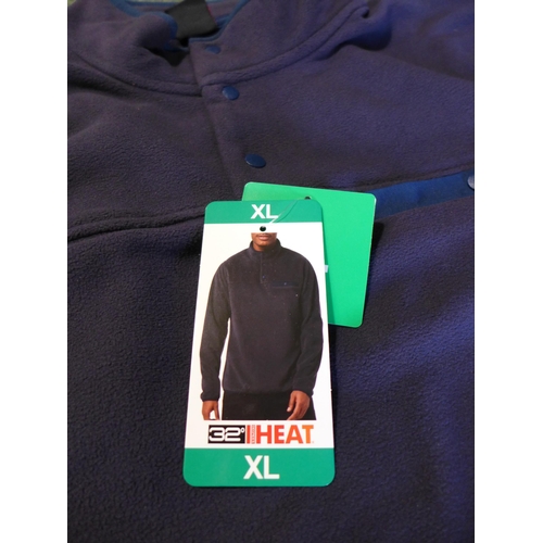 3019 - Quantity of men's 32° Heat navy fleeces - mainly size XL * this lot is subject to VAT