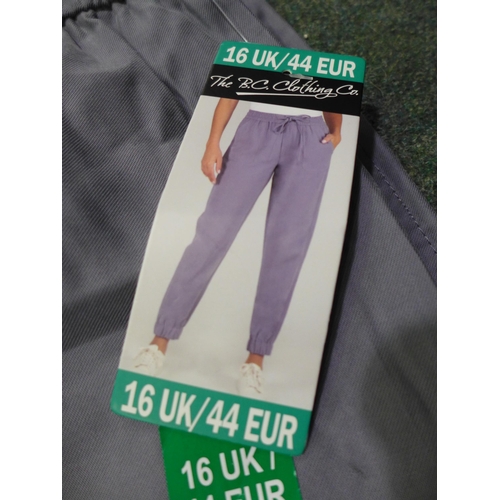 3032 - Women's BC Clothing trousers - various sizes, colours, etc. * this lot is subject to VAT