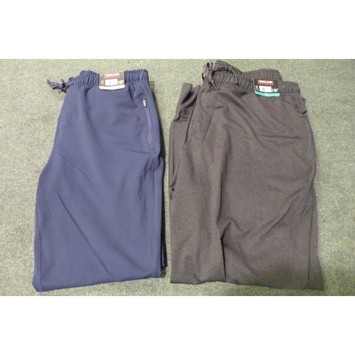 3036 - Assorted men's Kirkland Signature joggers - mixed colours and sizes * this lot is subject to VAT