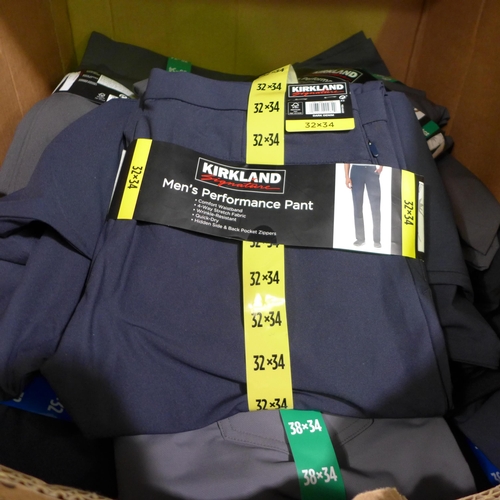 3039 - Assorted men's trousers & jeans - mixed colours, sizes * this lot is subject to VAT