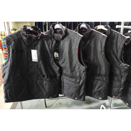 3061 - Four men's Dickie's black utility bodywarmers - size XL * this lot is subject to VAT