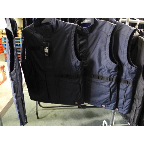 3070 - Four men's Dickie's navy utility bodywarmers - size L * this lot is subject to VAT