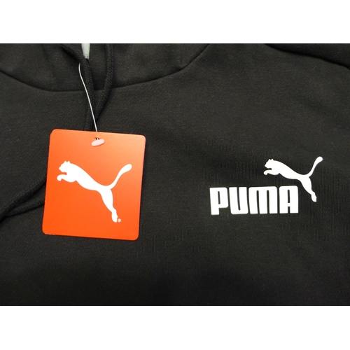 3108 - A quantity of men's black Puma hoodies - mixed sizes * this lot is subject to VAT