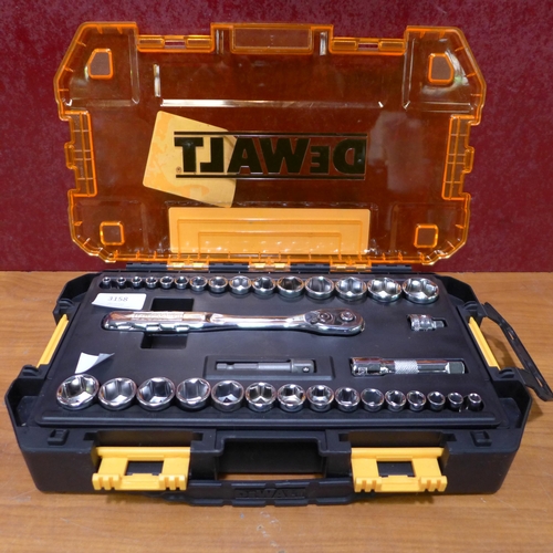 3158 - Dewalt Small Mech Set  (298-32) *This lot is subject to VAT