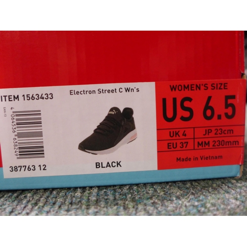 3175 - Pair of Women's Black Puma Trainers - UK size 4 * this lot is subject to VAT