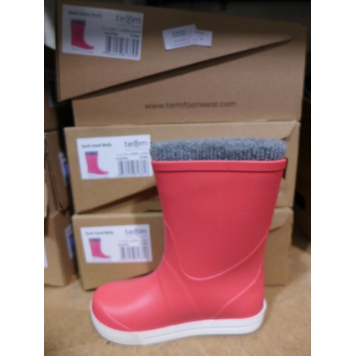 3232 - Three Pairs of Children's Coral Pink Team Sock-Lined Wellies - Mixed Size: 1/2 & 10/11