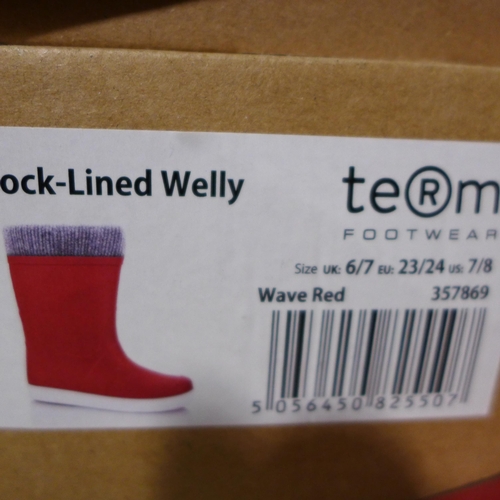 3238 - Three Pairs of Children's Red Team Sock-Lined Wellies - UK Size: 6/7 & 12/13