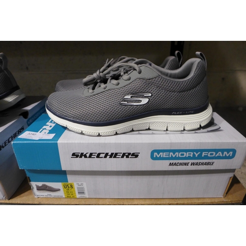 3240 - Pair of Men's Grey Skechers Trainers - UK Size: 7 * this lot is subject to VAT