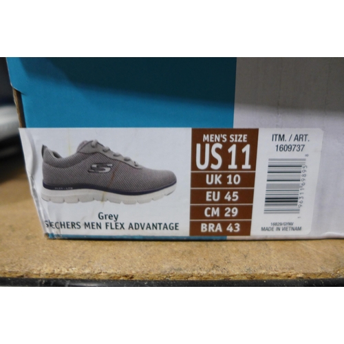 3242 - Pair of Men's Grey Skechers Trainers - UK Size: 10 * this lot is subject to VAT