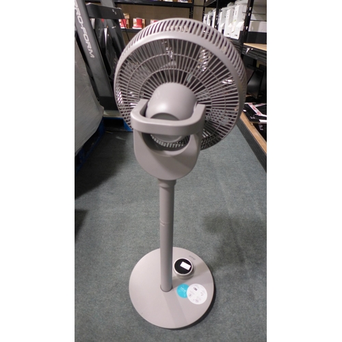 3255 - Duux Smart Pedestal Fan, original RRP £99.99 + VAT (298-377) *This lot is subject to VAT