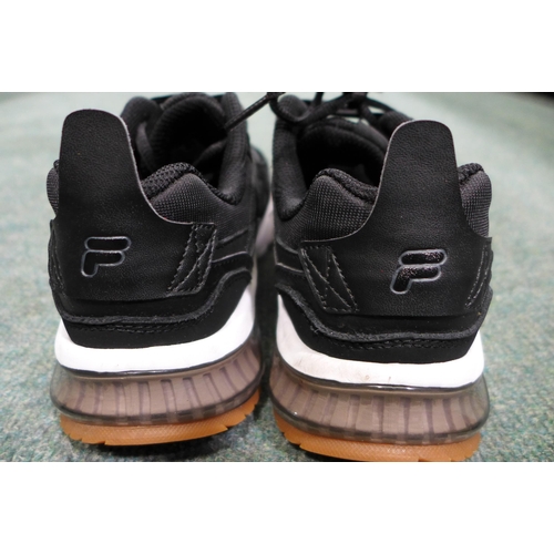 3259 - Pair of Women's Black FILA Trainers - UK Size: 4 * this lot is subject to VAT