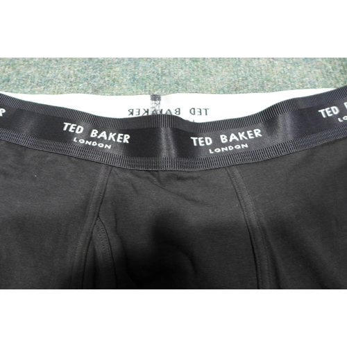 3291 - Quantity of Men's Black Ted Baker Boxers - Mix Size * this lot is subject to VAT