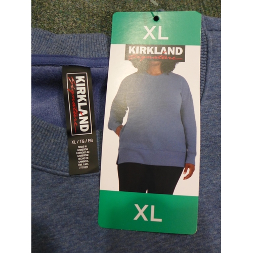 3297 - Quantity of Women's Blue Pull-Over Sweaters - Mix Size * this lot is subject to VAT