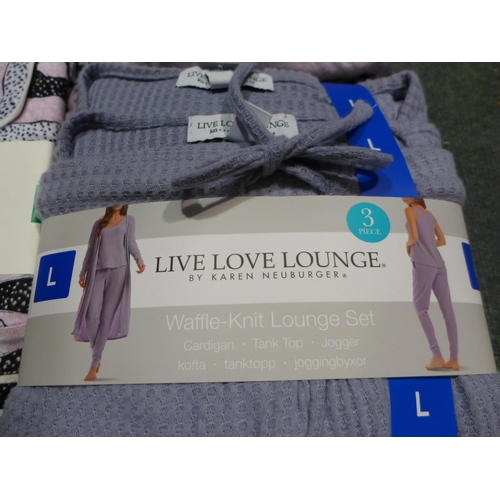 3298 - Quantity of Women's Loungewear & Pyjamas incl: DKNY & Disney - mixed size/style/colour * this lot is... 