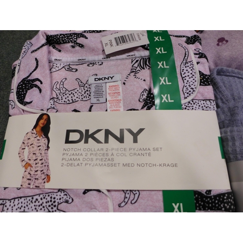 3298 - Quantity of Women's Loungewear & Pyjamas incl: DKNY & Disney - mixed size/style/colour * this lot is... 