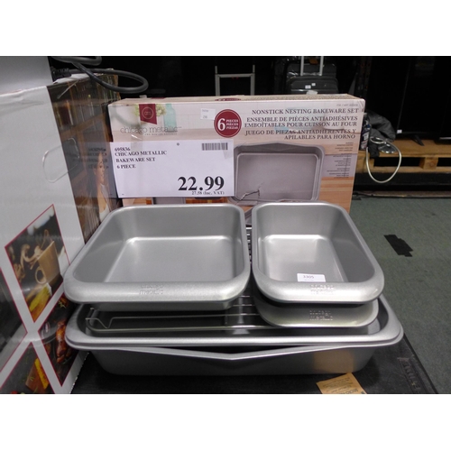 3305 - Chicago Metallic Bakeware 6 piece Set (298-248) *This lot is subject to VAT