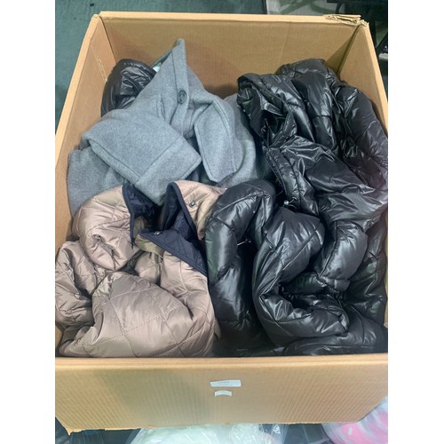 3099 - A quantity of women's coats & jackets - mixed sizes/styles/colours * this lot is subject to VAT